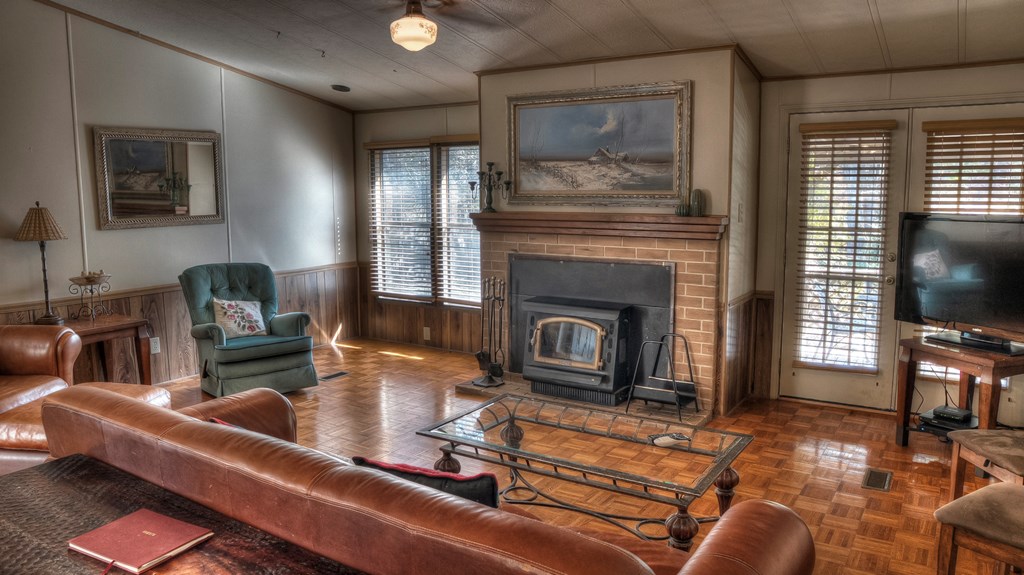 main property photo 43