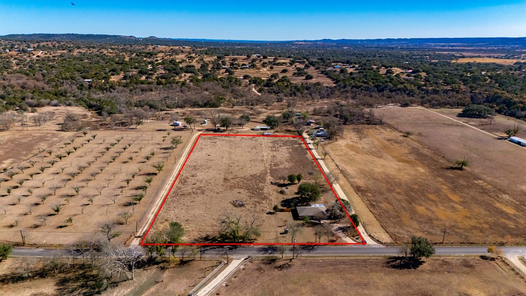 main property photo 17