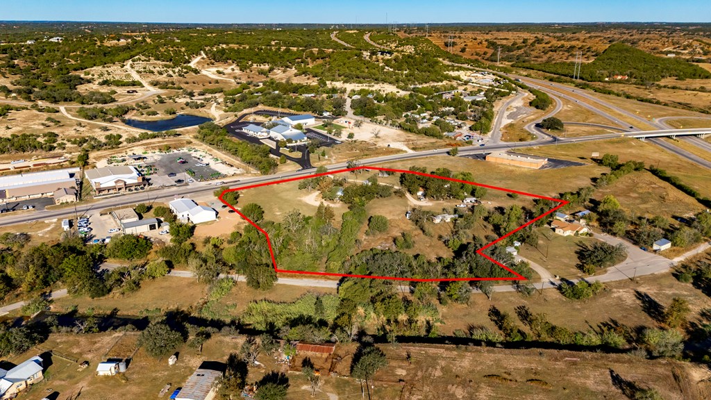 main property photo 4