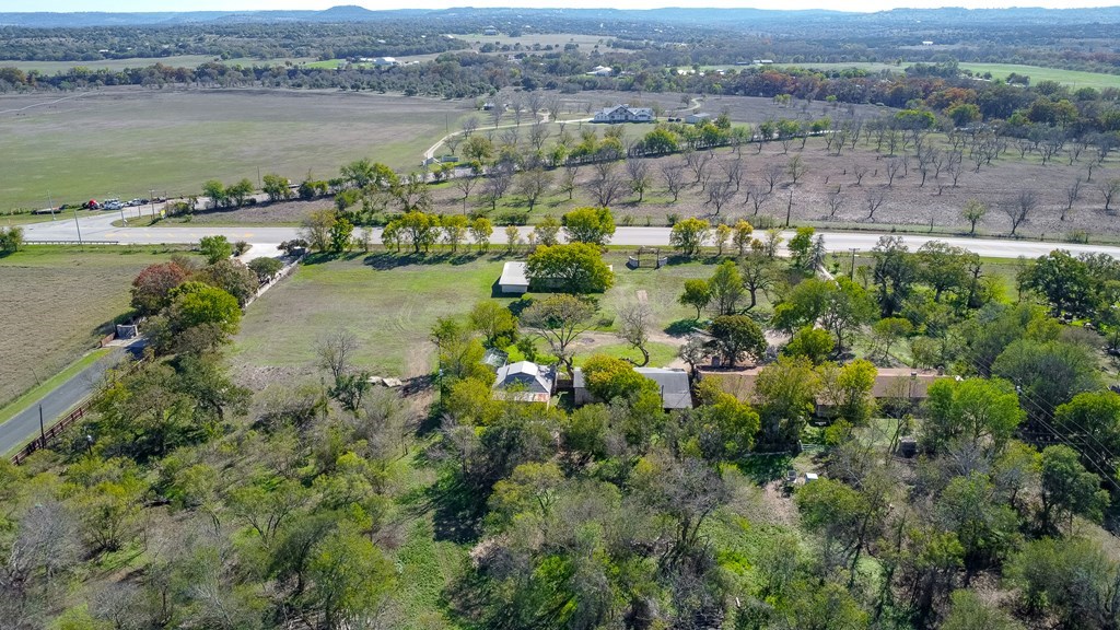 main property photo 40