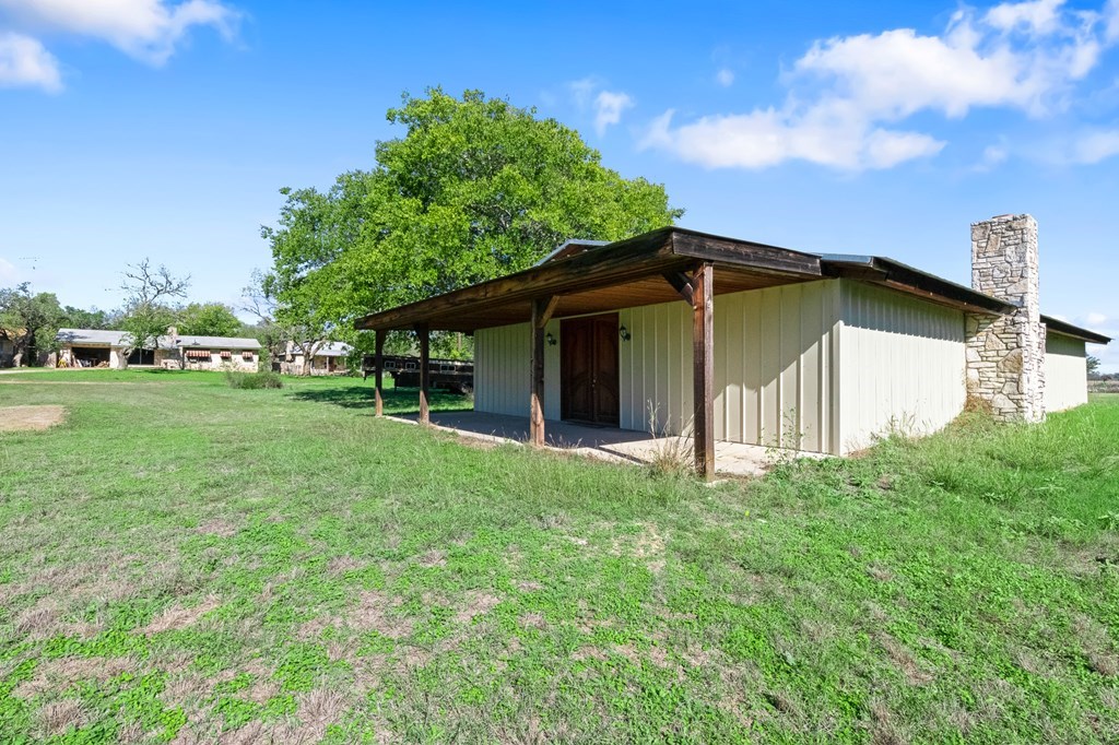 main property photo 2