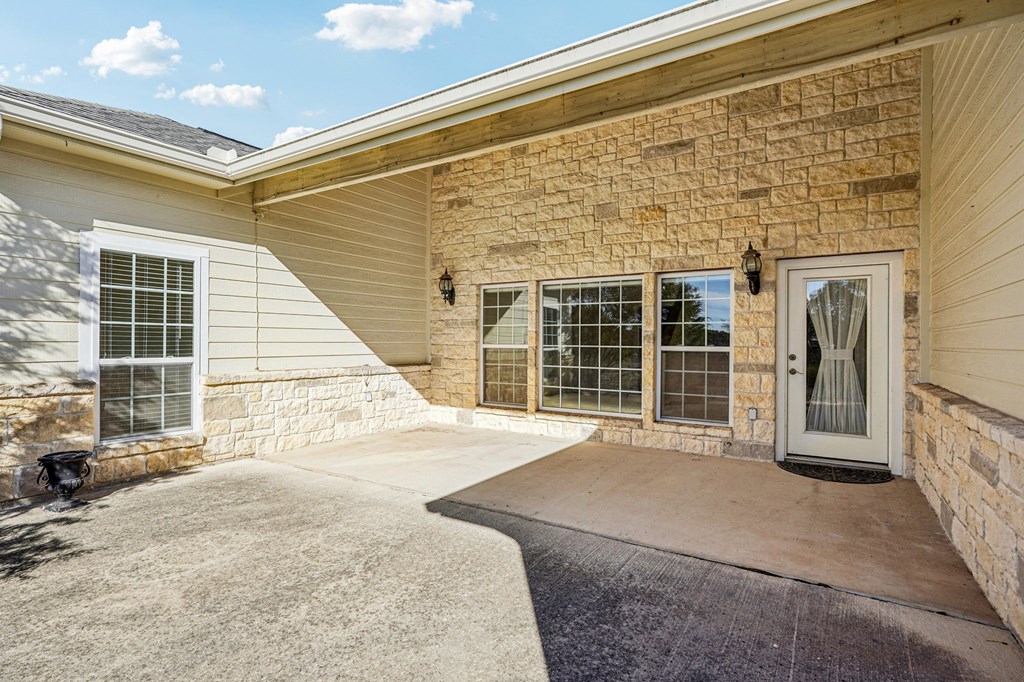 main property photo 47
