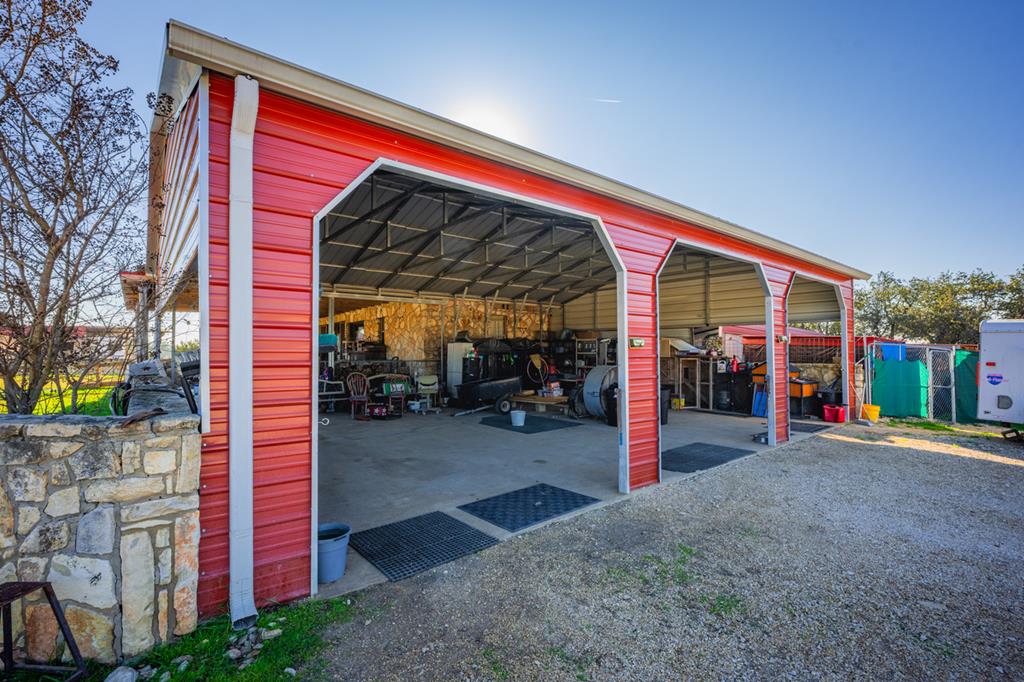 main property photo 7