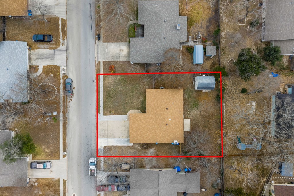 main property photo 30