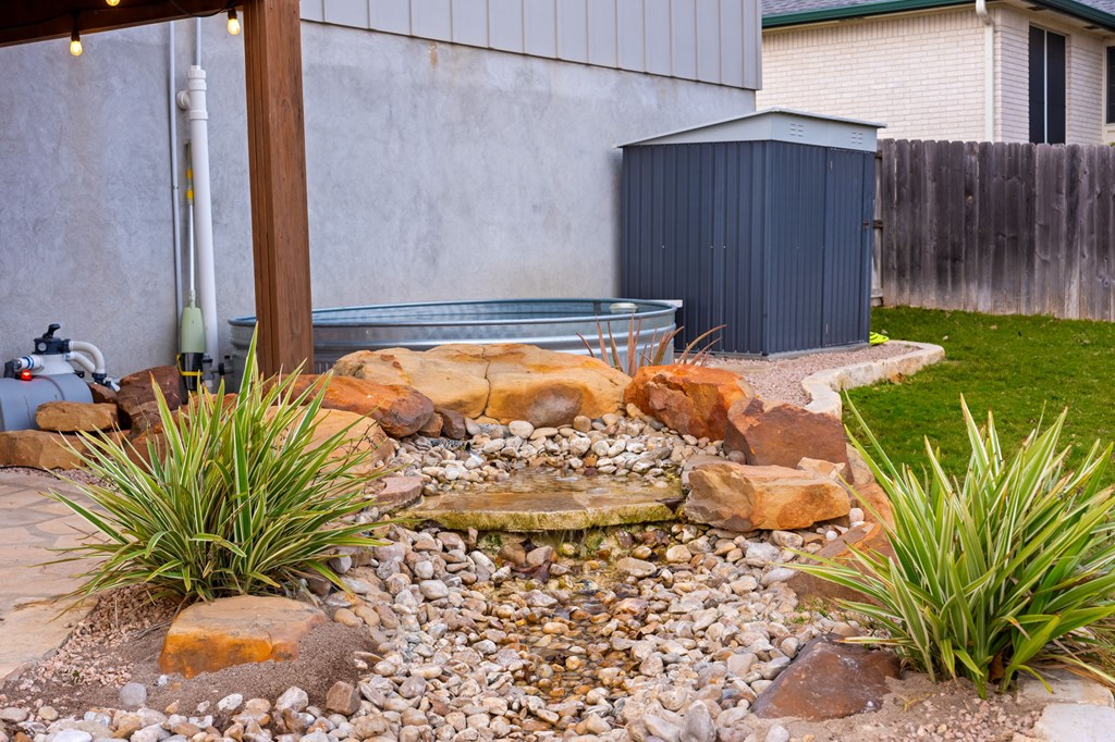 main property photo 26