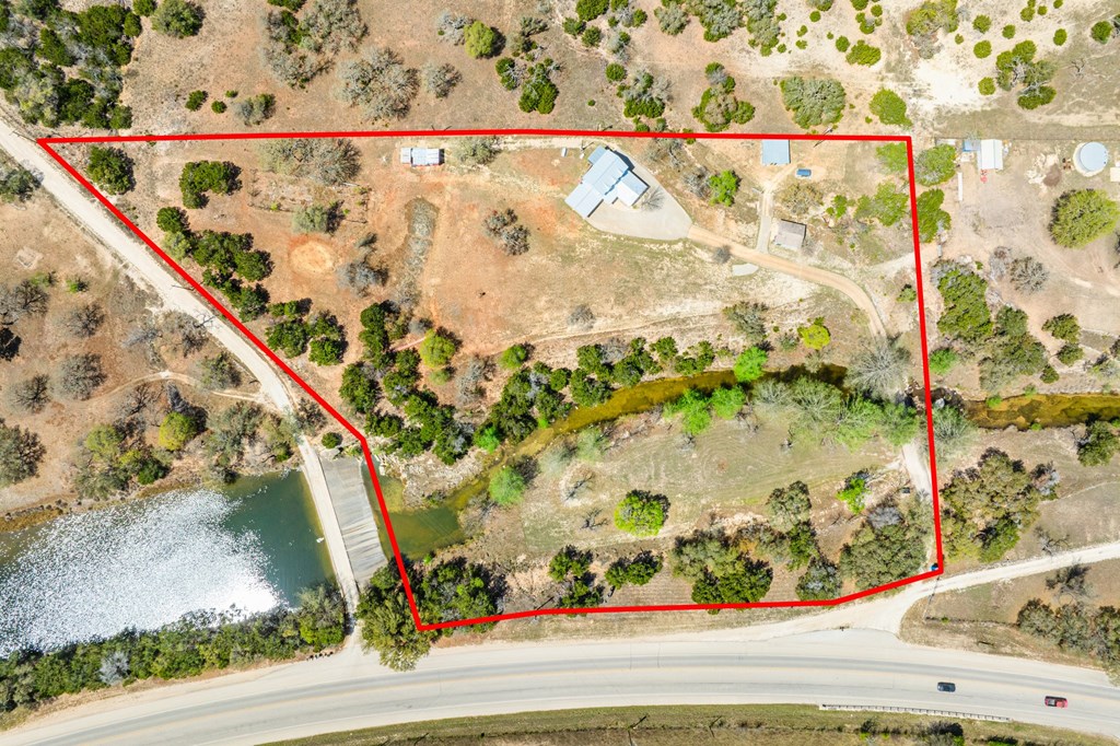 main property photo 23