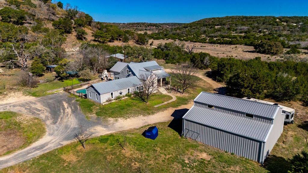main property photo 3