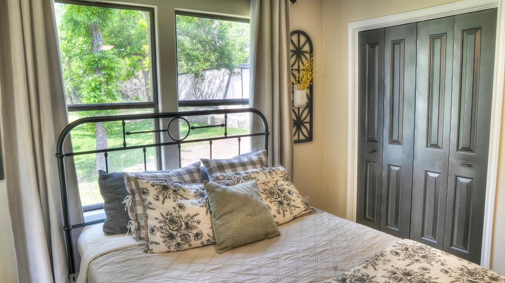 main property photo 60
