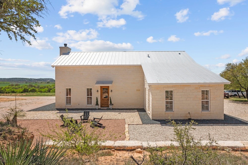 main property photo 60