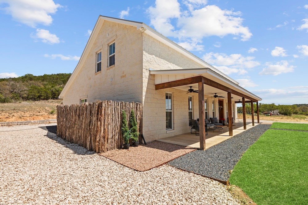 main property photo 77