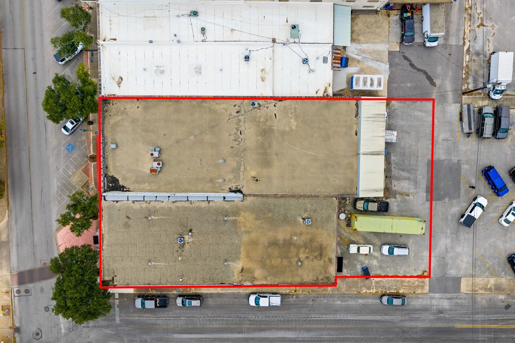 main property photo 27