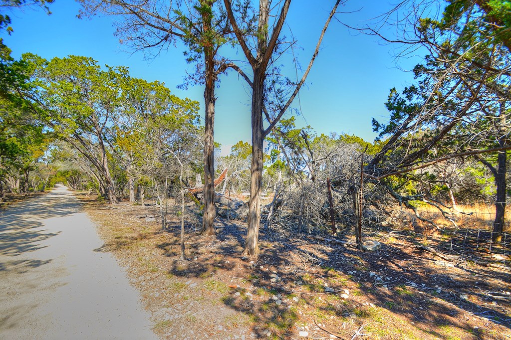 main property photo 35
