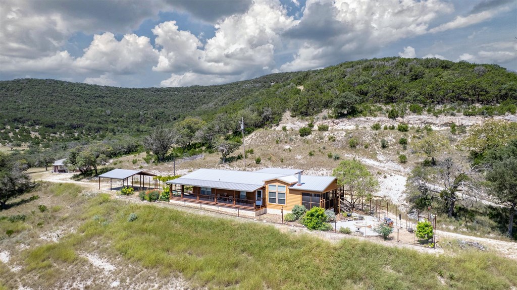 main property photo 36