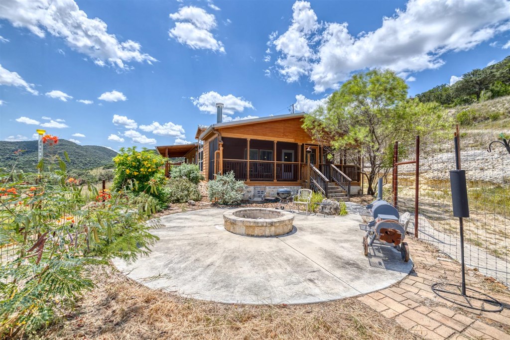 main property photo 39