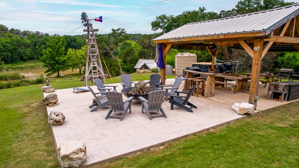 main property photo 45