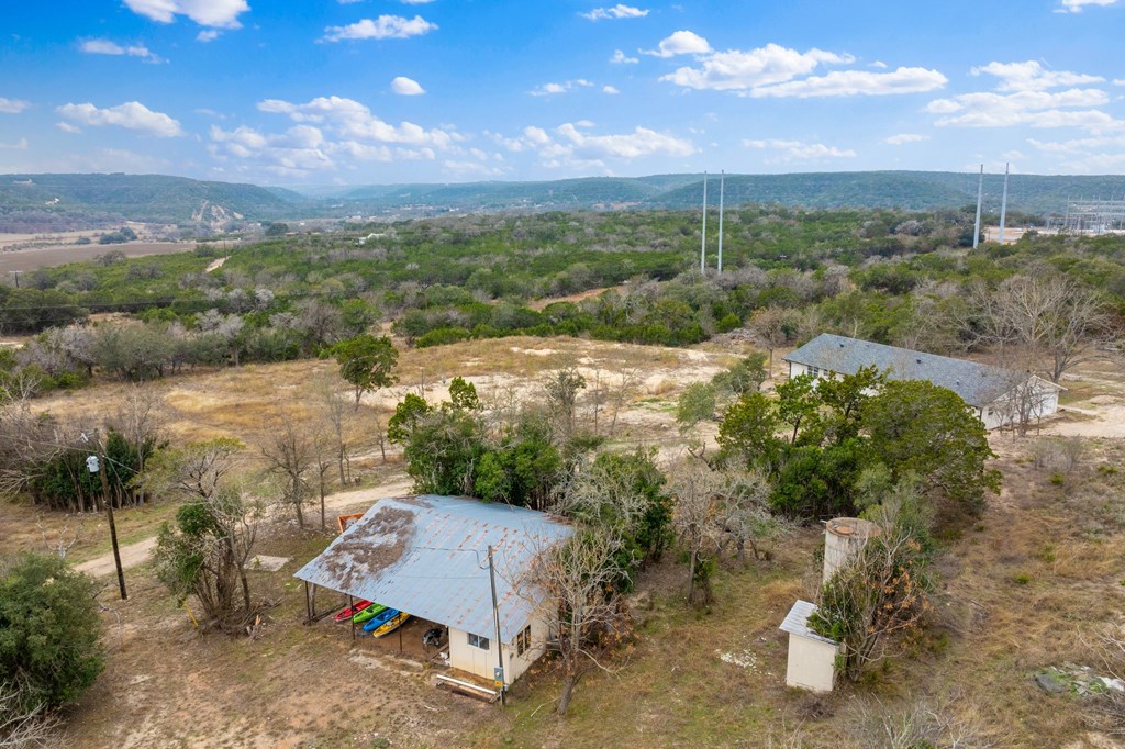 main property photo 25