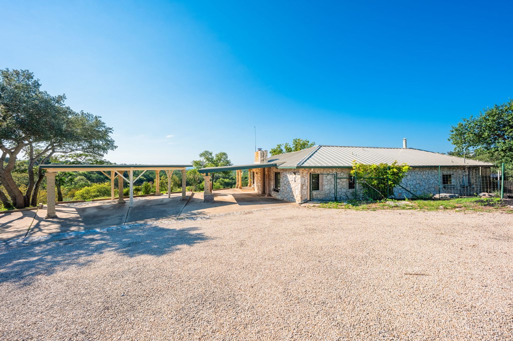 main property photo 29