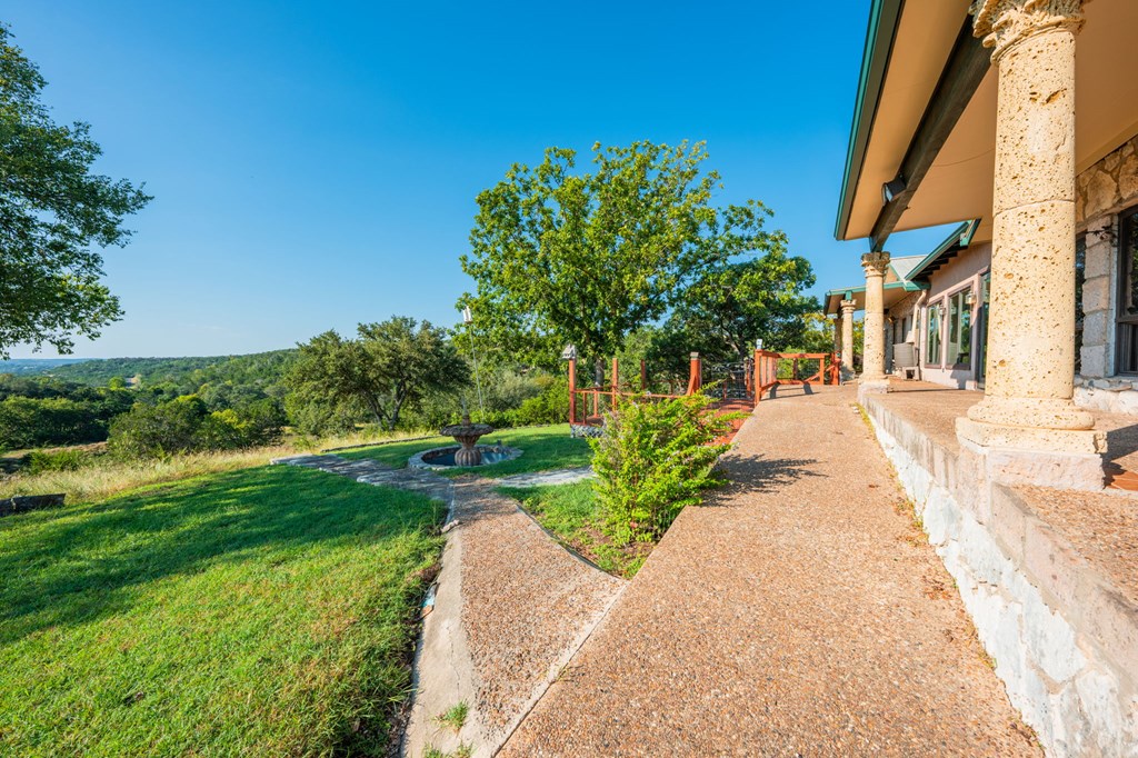 main property photo 25