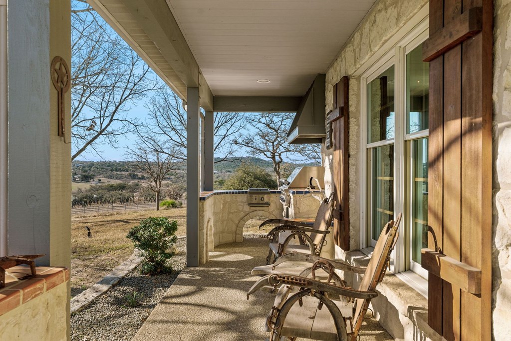 main property photo 41