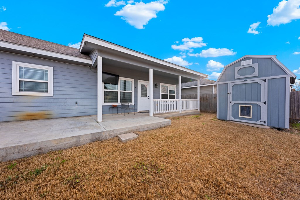 main property photo 20