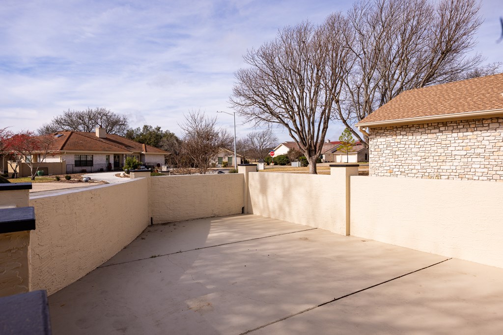 main property photo 46