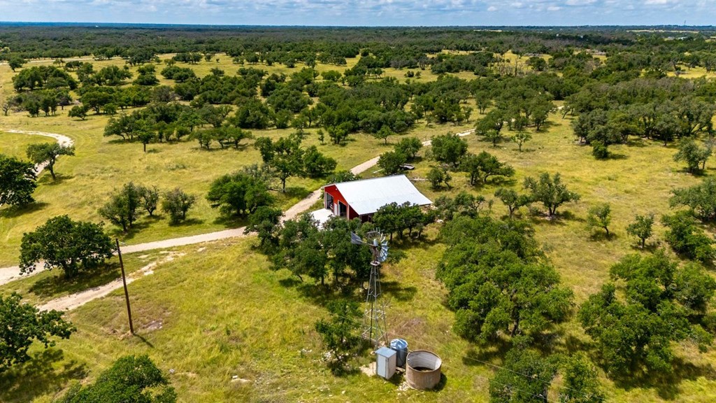 main property photo 37