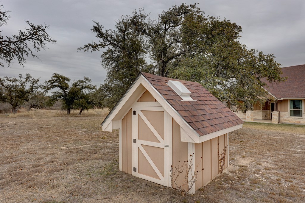 main property photo 46