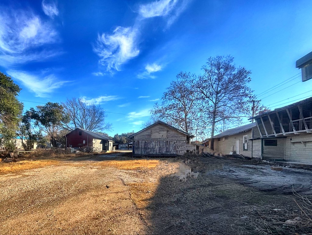 main property photo 14