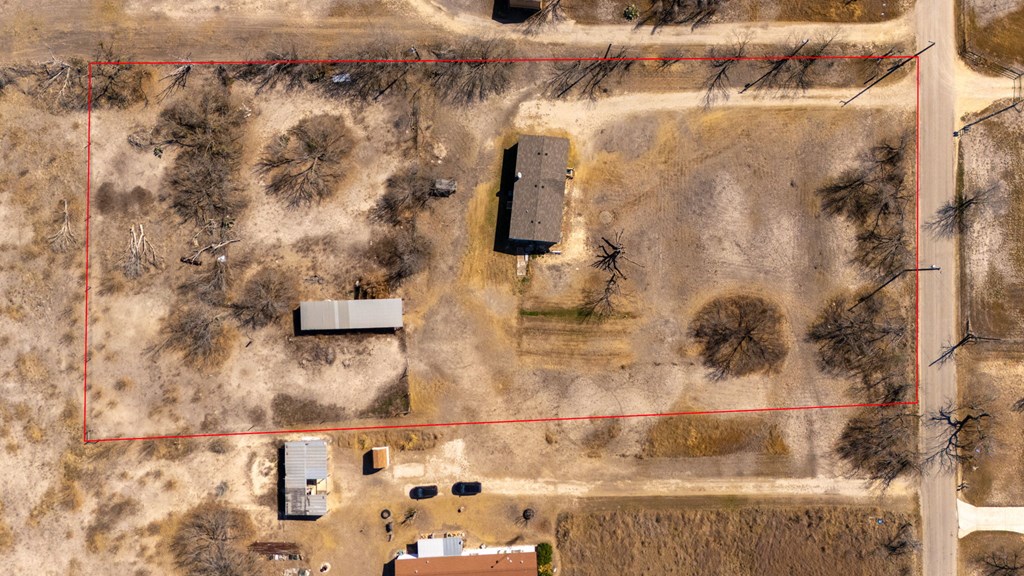 main property photo 23