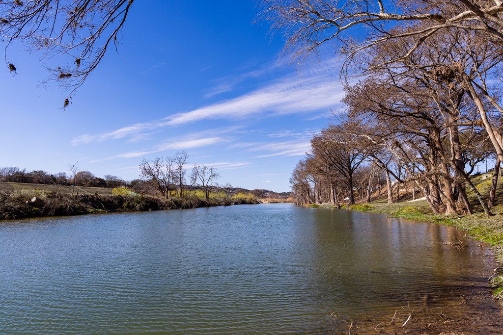main property photo 74