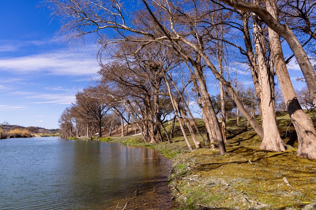 main property photo 75