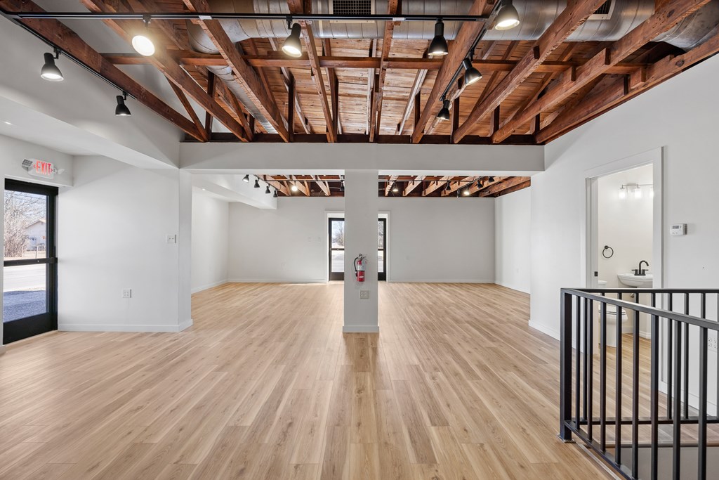main property photo 22
