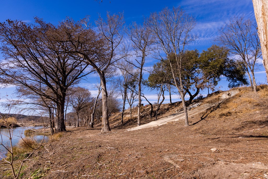 main property photo 76