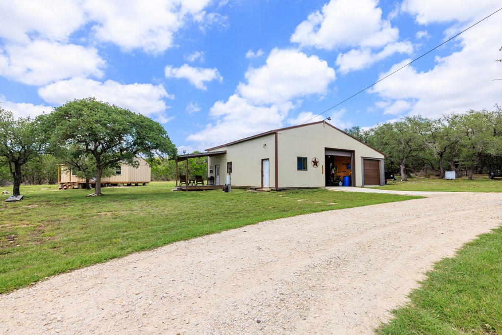 main property photo 15
