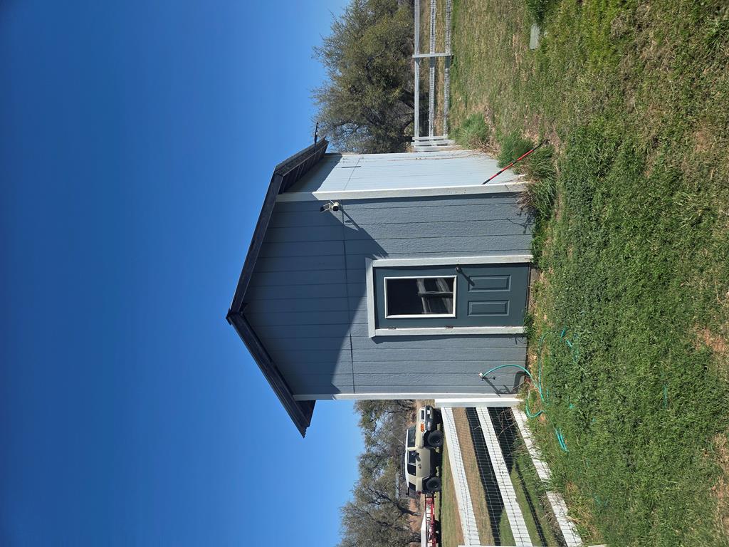 main property photo 23