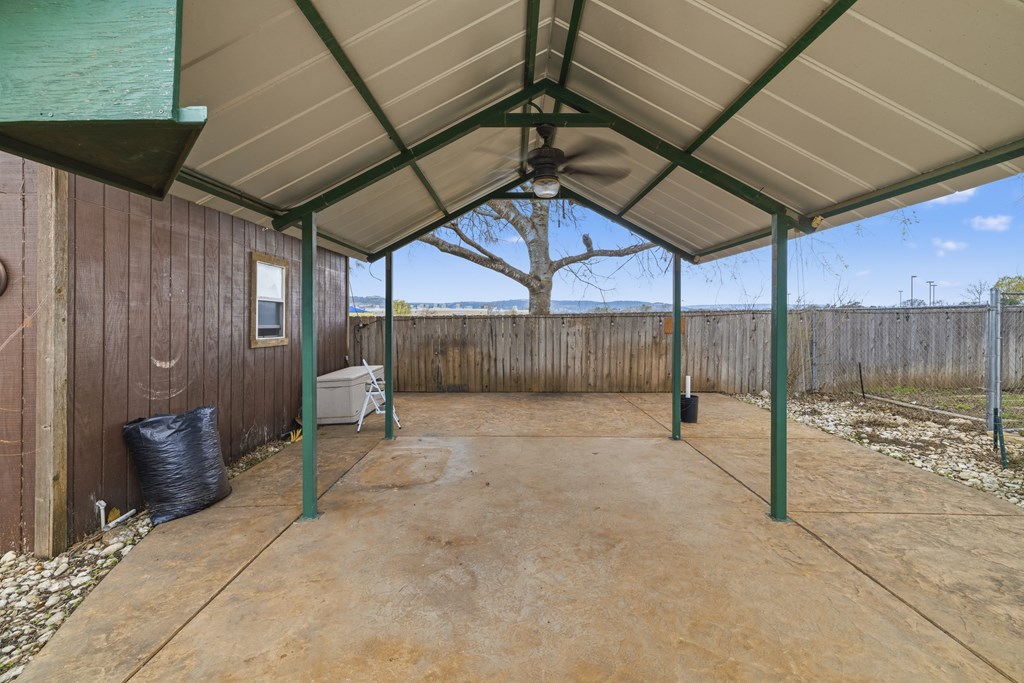 main property photo 22