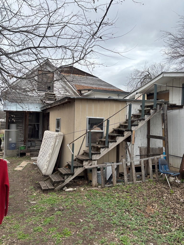 main property photo 13
