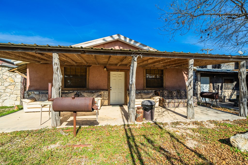 main property photo 12