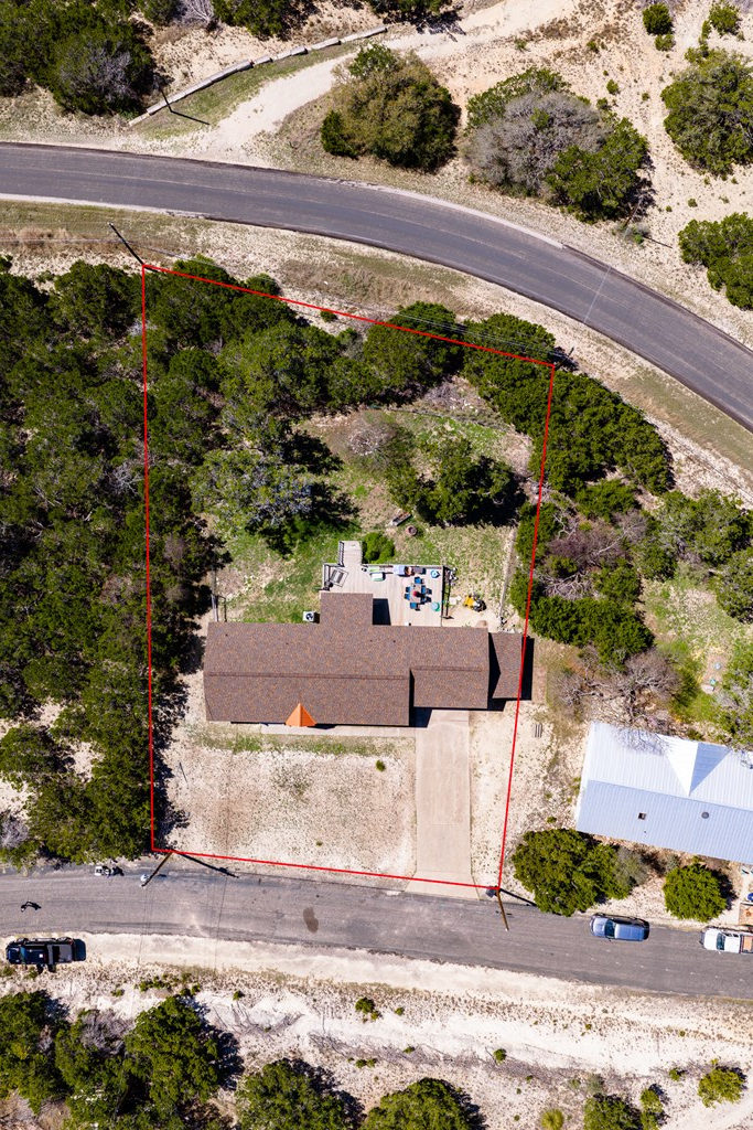 main property photo 18