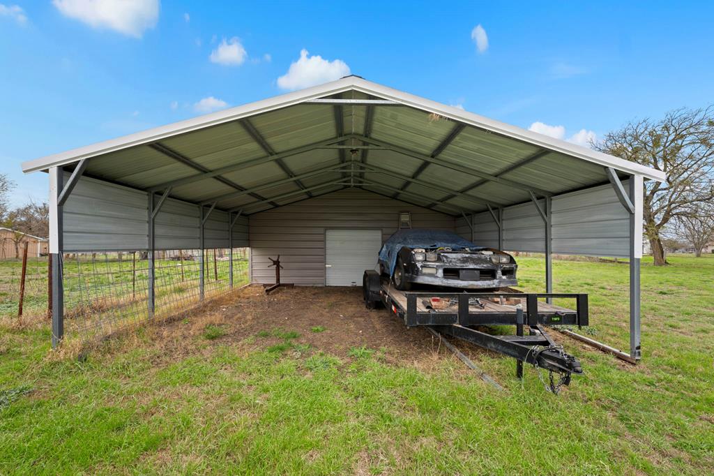 main property photo 20