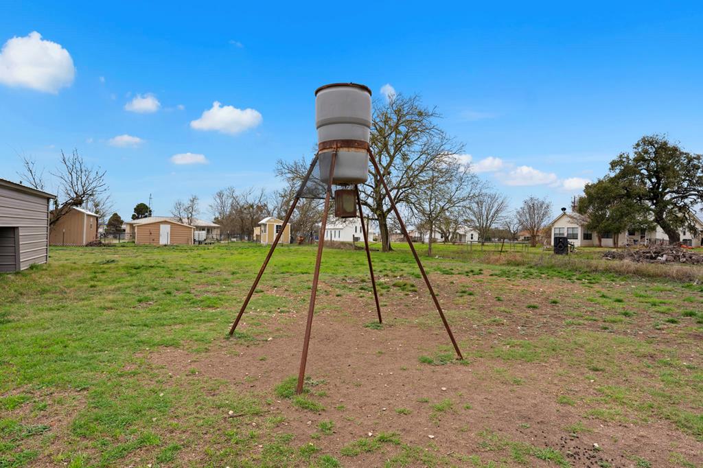 main property photo 23