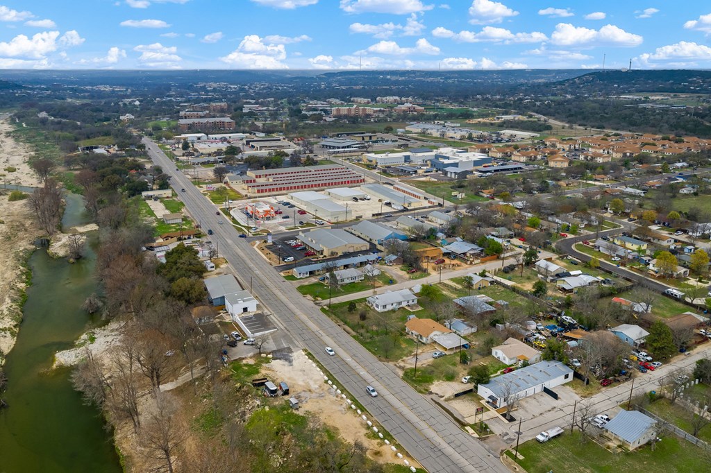 main property photo 31