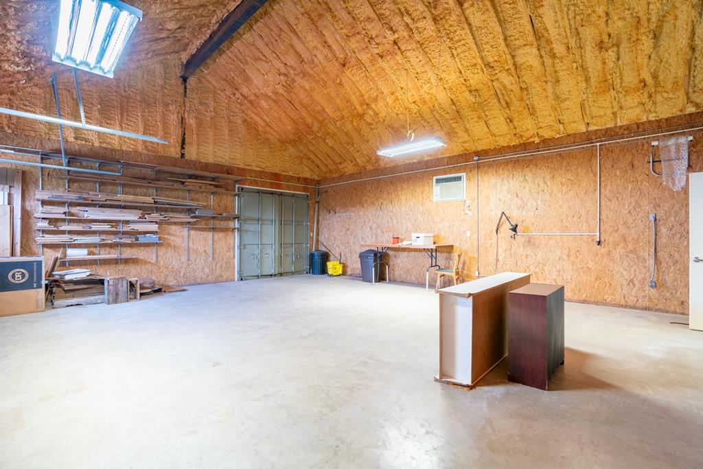 main property photo 52