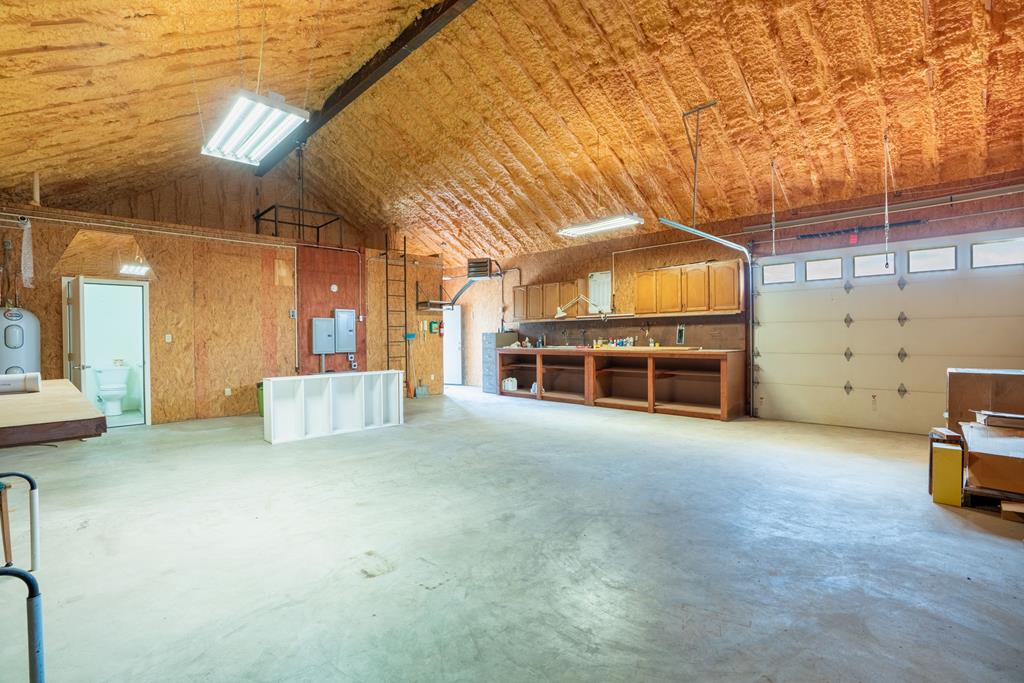 main property photo 53