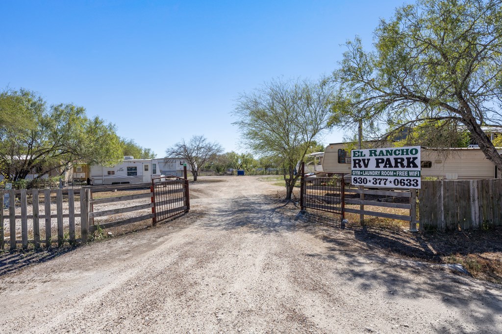 main property photo 22