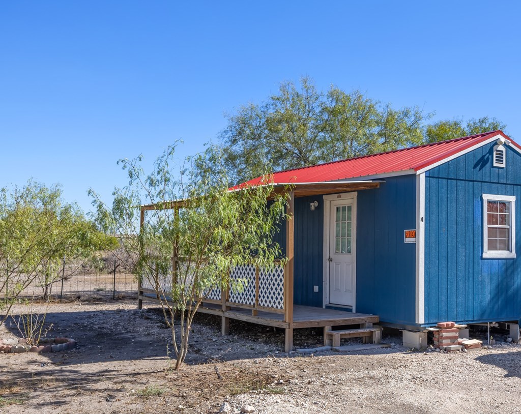 main property photo 26