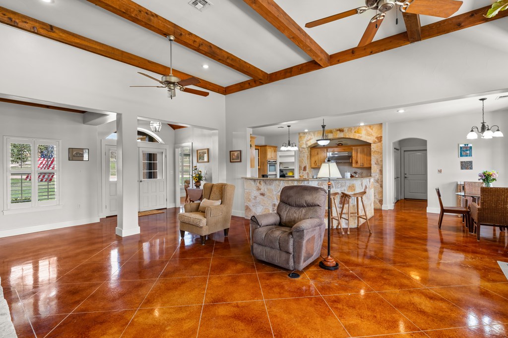 main property photo 14