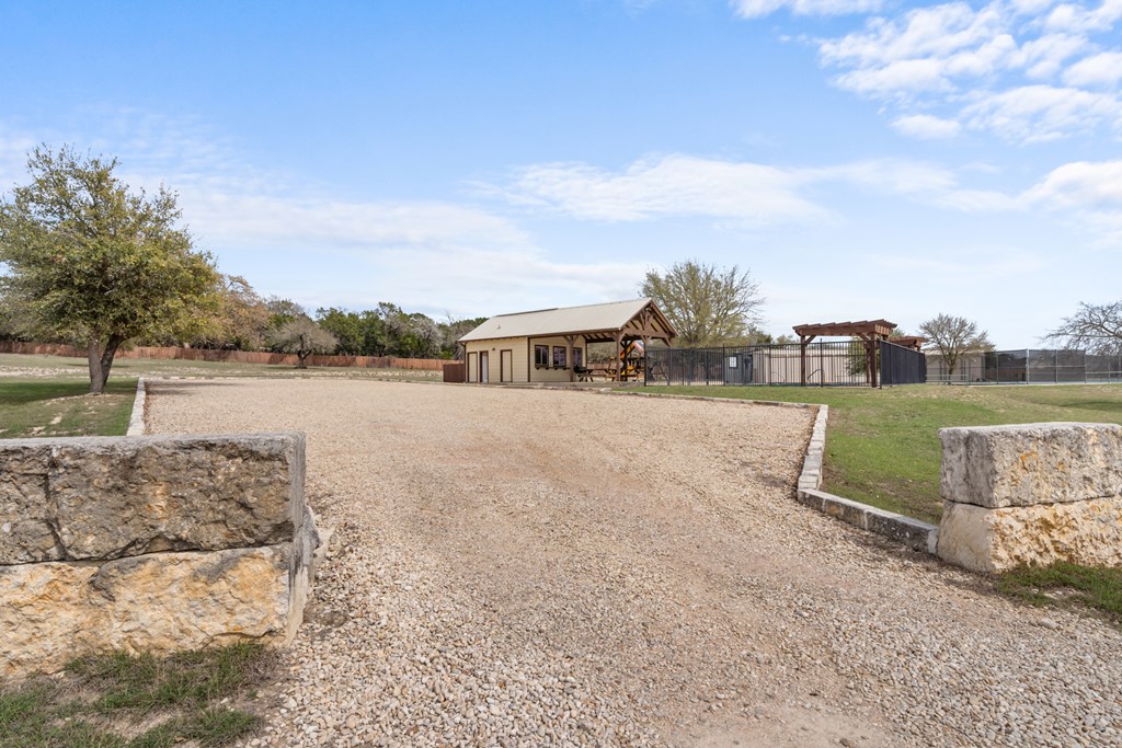 main property photo 44