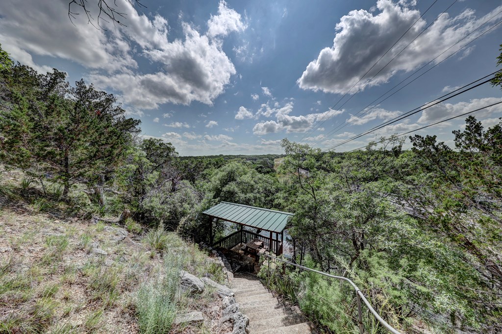 main property photo 50