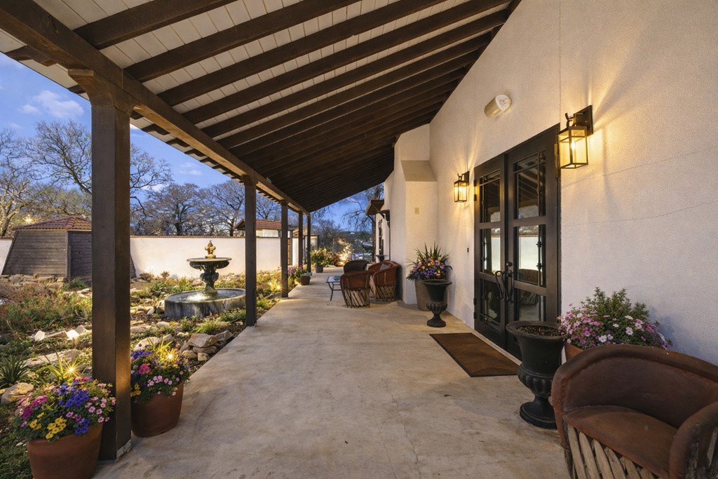 main property photo 16